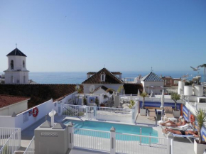 Отель Hotel Puerta del Mar  Нерха